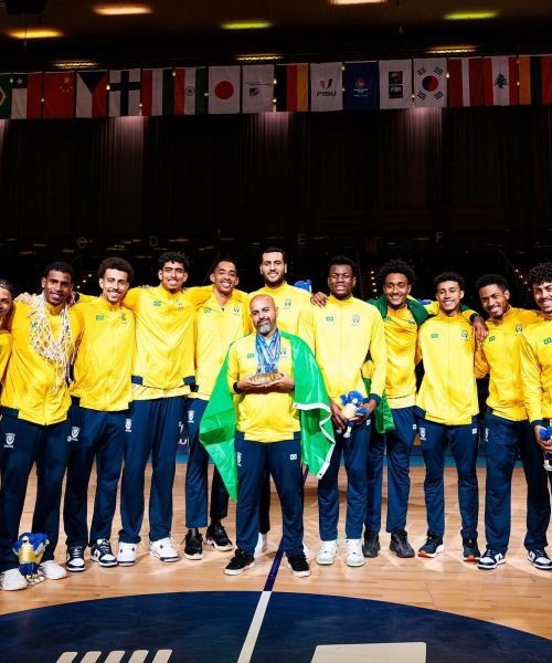 Então___Não sei nem como começar a falar sobre_ porque ainda não caiu a ficha do que eu vivi essas última semanas____Não consigo parar de chorar. O q_5