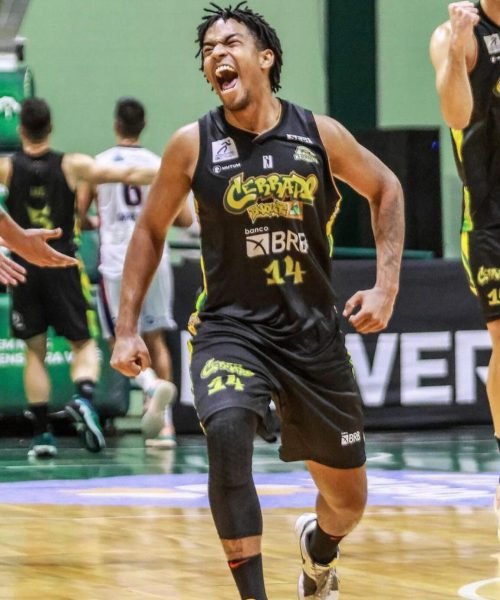 Minha mãe dizia que nós tem que ir pra frente_ tem sempre que andar pra frente_ pra trás não vai ter nada daquilo que já foi visto 🤞🏾⚓️(JPG)_3